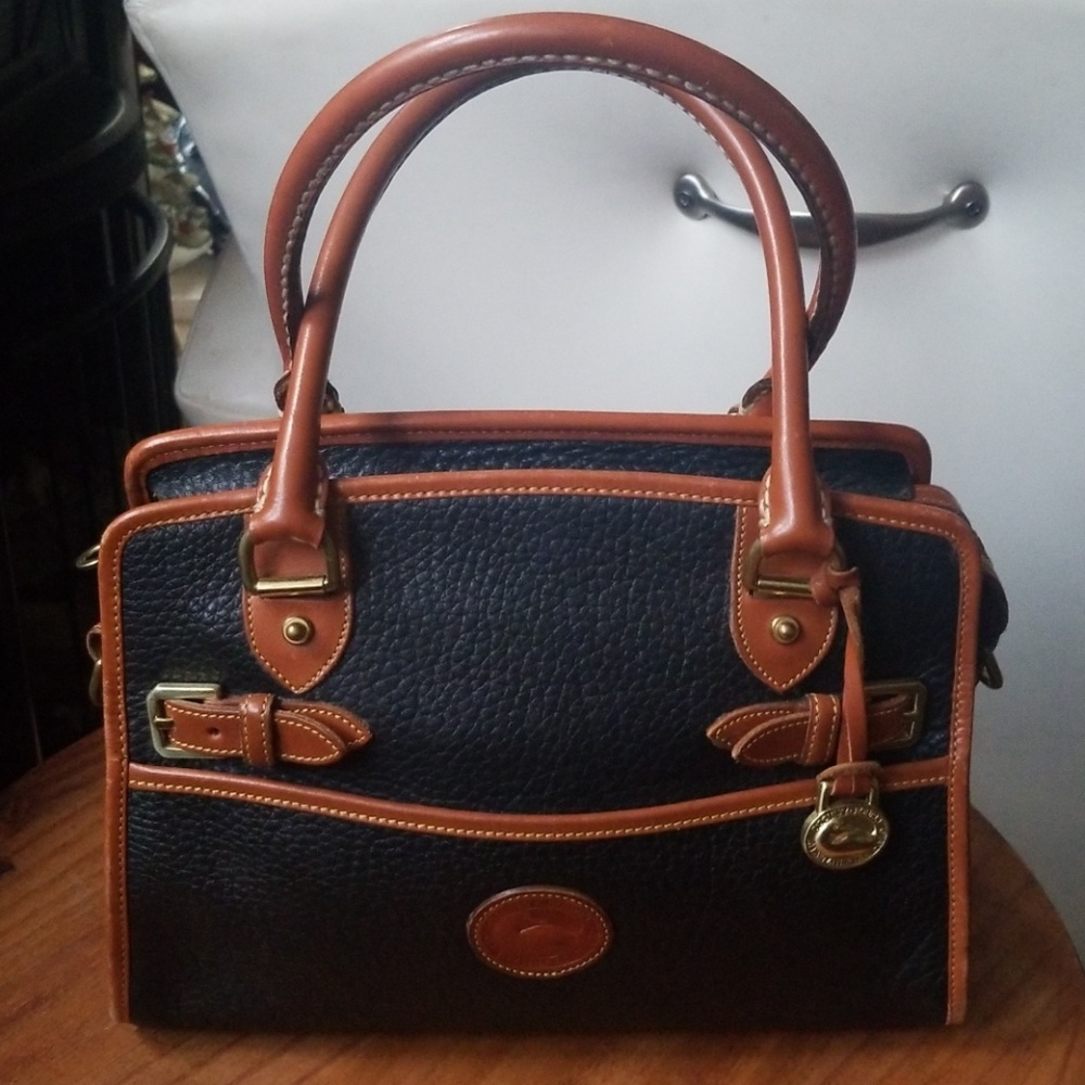 Dooney & Bourke authentic vintage leather handbag
